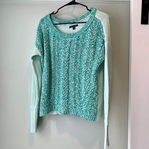 AE Mint green sweater